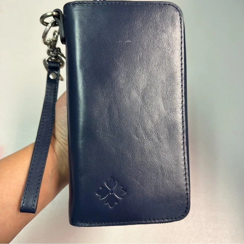 Patricia Nash Blue Wristlet Wallet Women Zipper Key Ring Folding